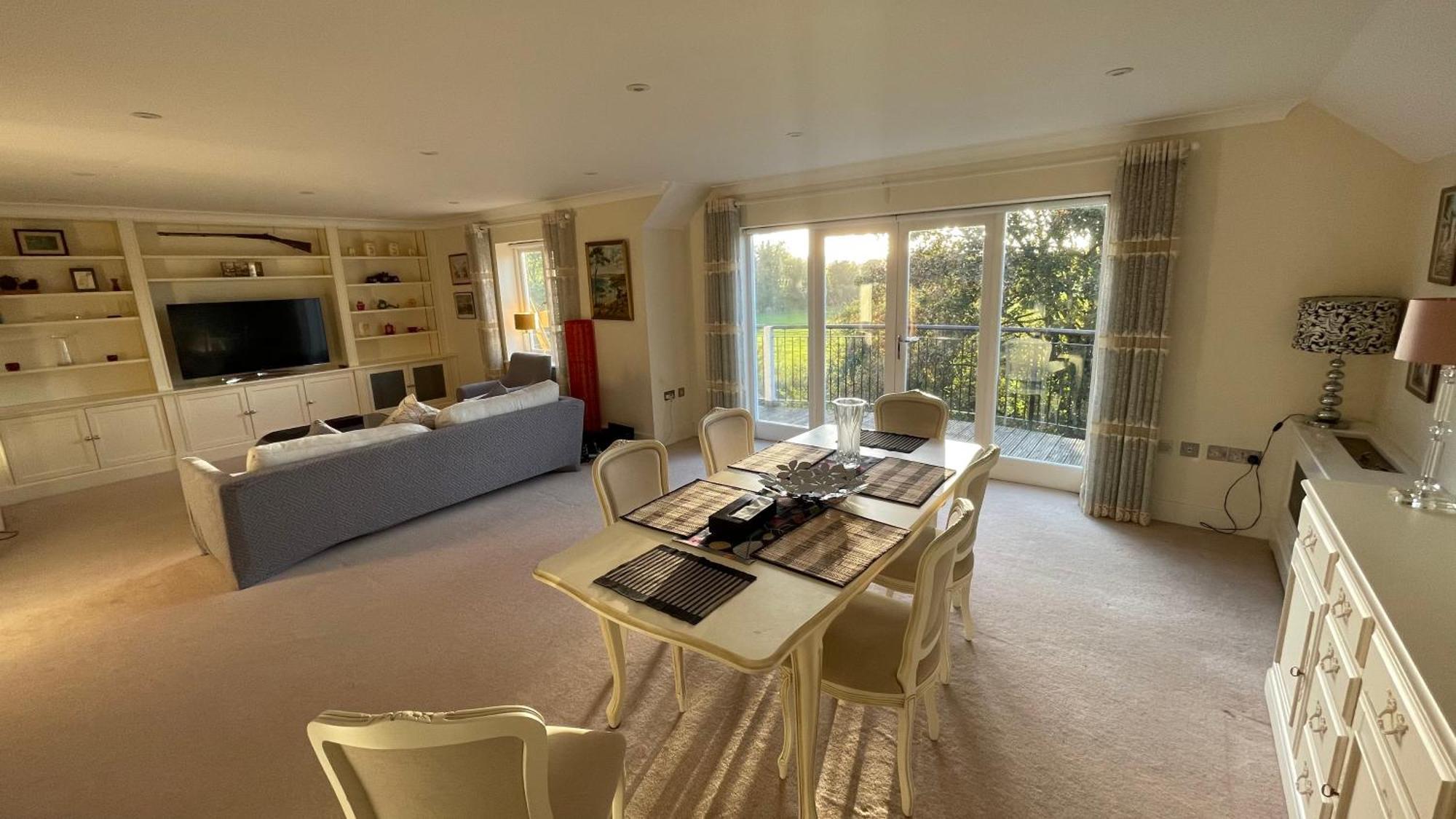 Top Floor En-Suite Double Bedrooms With Great View Of Windsor Castle & Free Parking Exterior foto