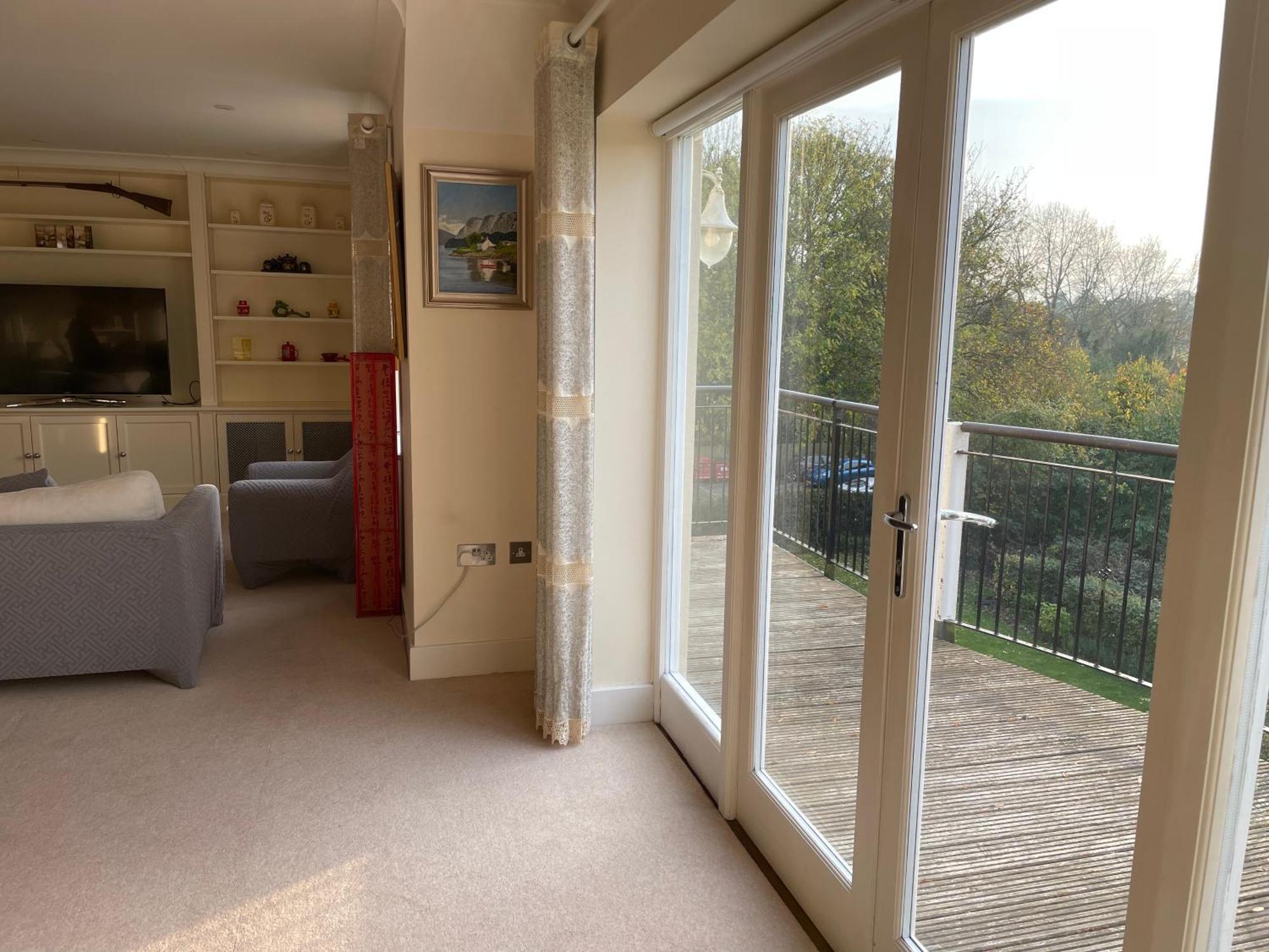 Top Floor En-Suite Double Bedrooms With Great View Of Windsor Castle & Free Parking Exterior foto