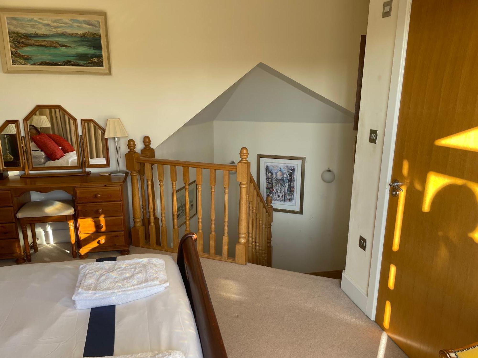 Top Floor En-Suite Double Bedrooms With Great View Of Windsor Castle & Free Parking Exterior foto