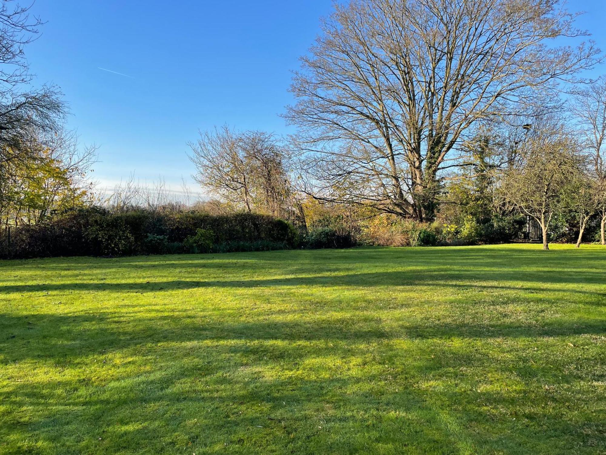Top Floor En-Suite Double Bedrooms With Great View Of Windsor Castle & Free Parking Exterior foto